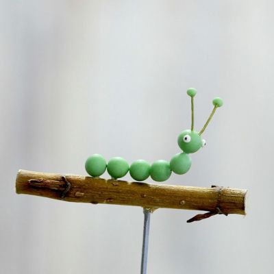 「手作り」フラワーピック・イモ虫君