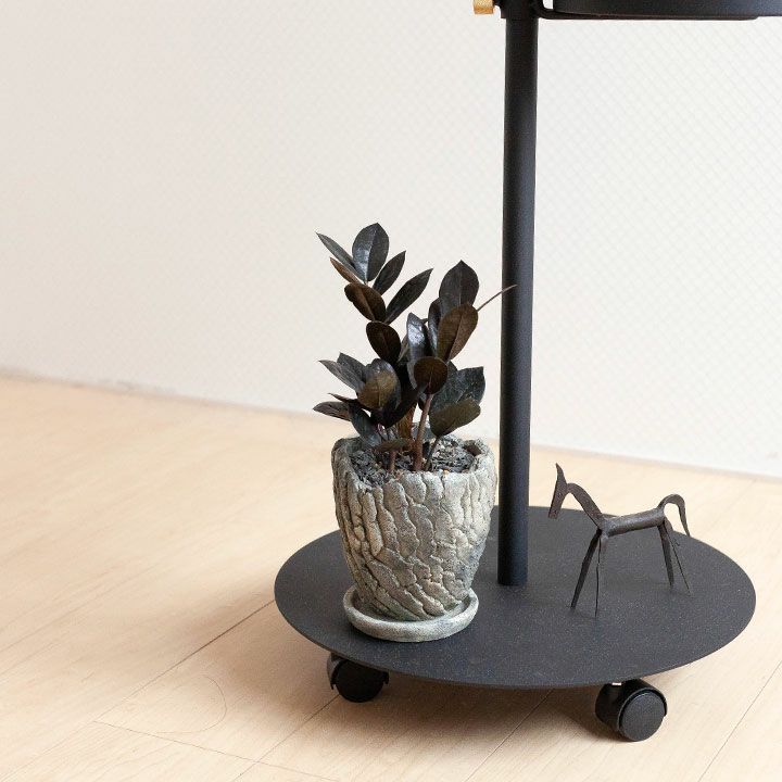 自然石風の植木鉢　特殊な山野草鉢 粋な鉢　高さ30㎝ No.45 自然石風の植木鉢 特殊な山野草鉢 粋な鉢 高さ30